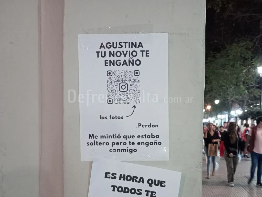 Agustina tu noviote engañó.