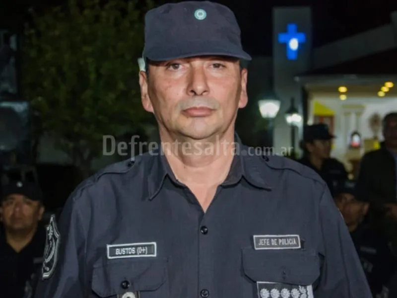Diego Bustos. Jefe de Policía. 