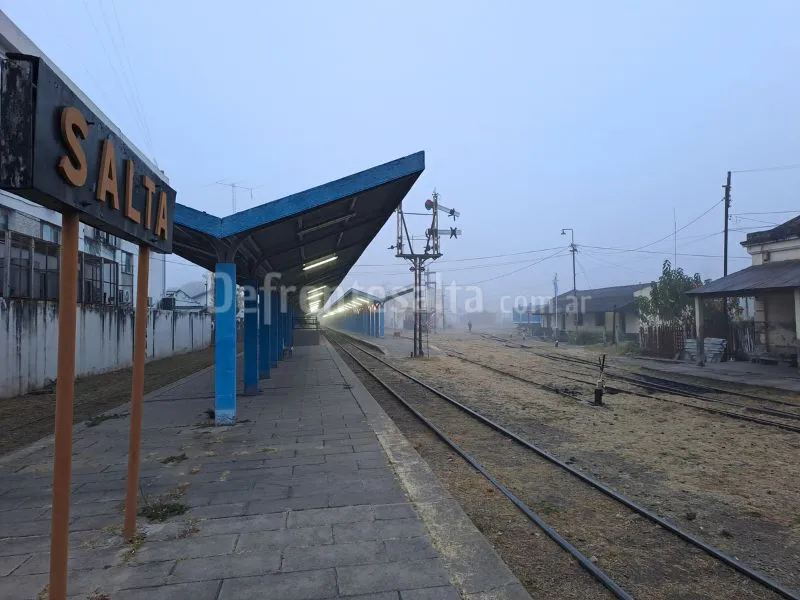 Salta amaneció cubierta por la neblina. 