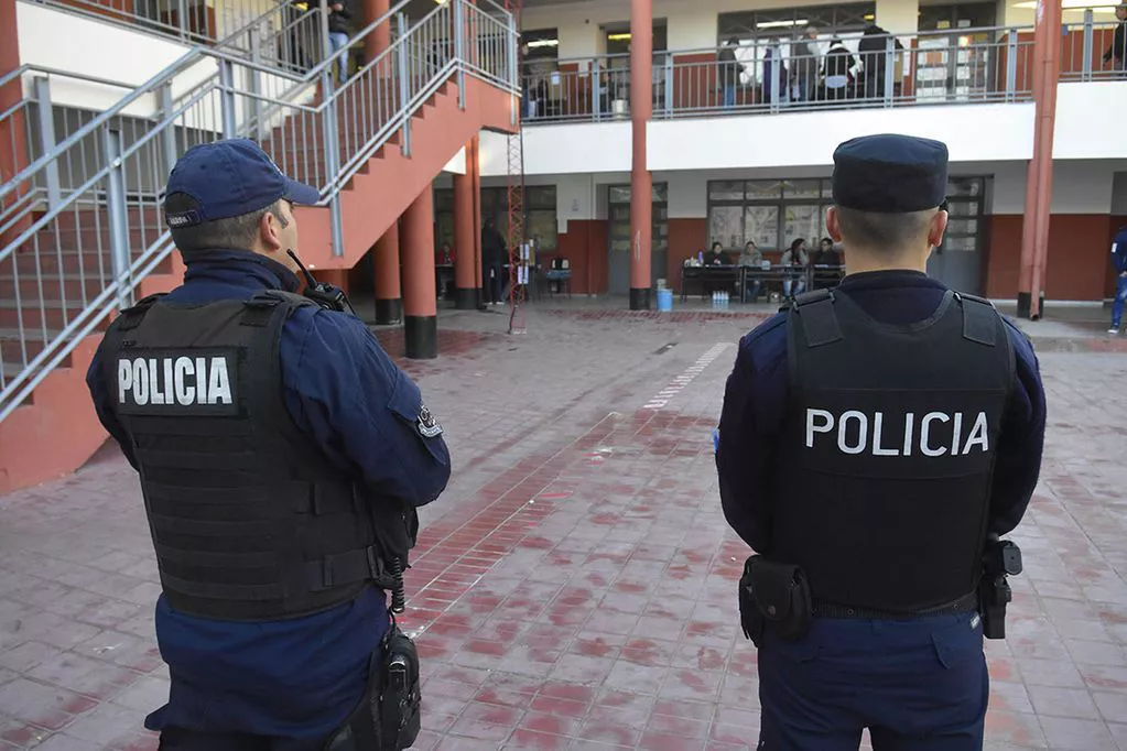 Policias elecciones