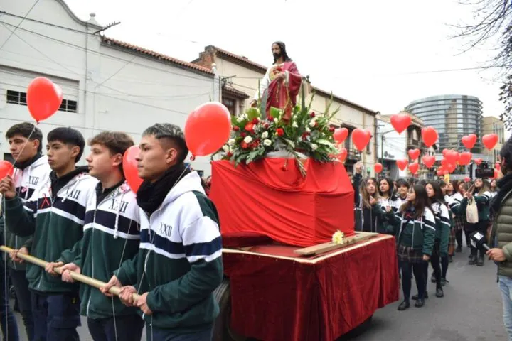 Procesión sagrado corazón.