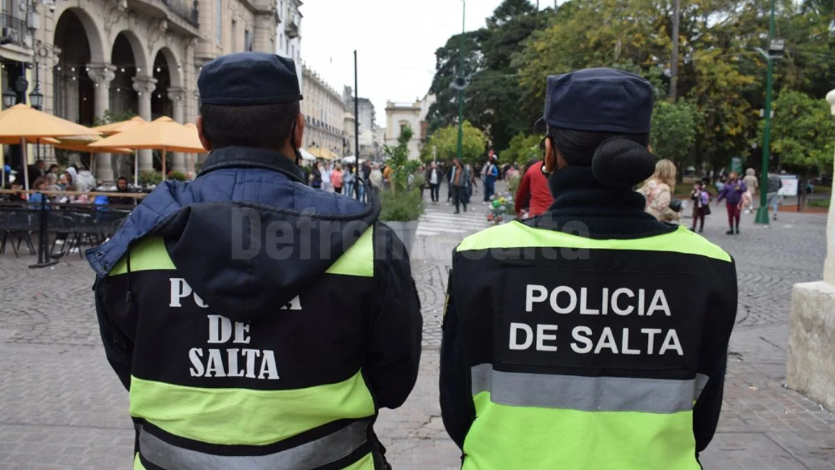 policia en el centro