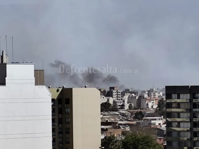 Incendios en zona oeste de Salta Capital.