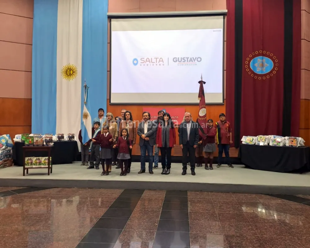 Entrega de Kits Escolares