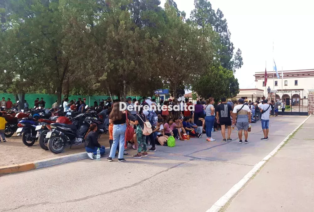 Puesteros del Parque San Martín en el Concejo Deliberante