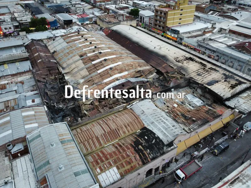 Incendio mercado San Miguel.