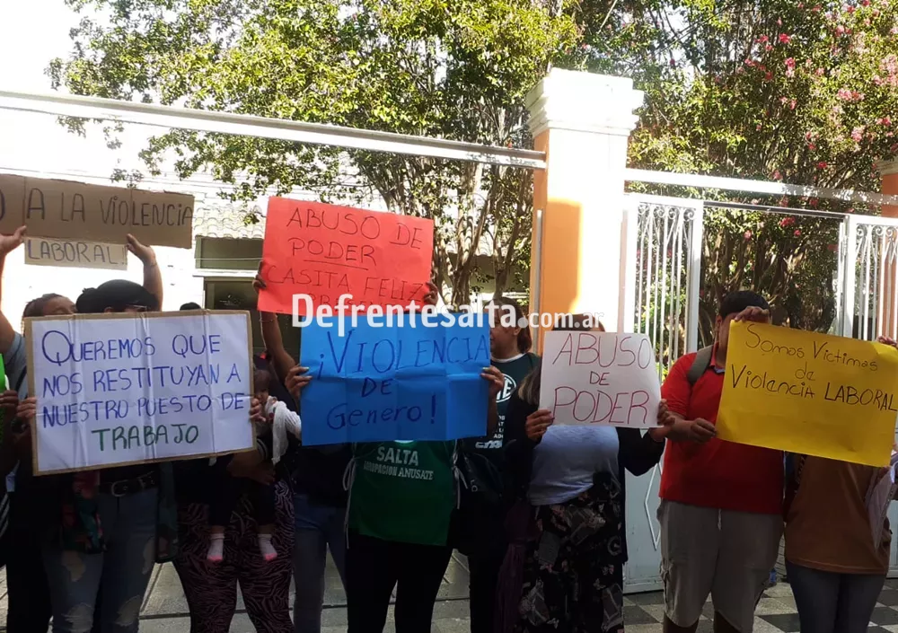Protesta de trabajadores de Casita Feliz