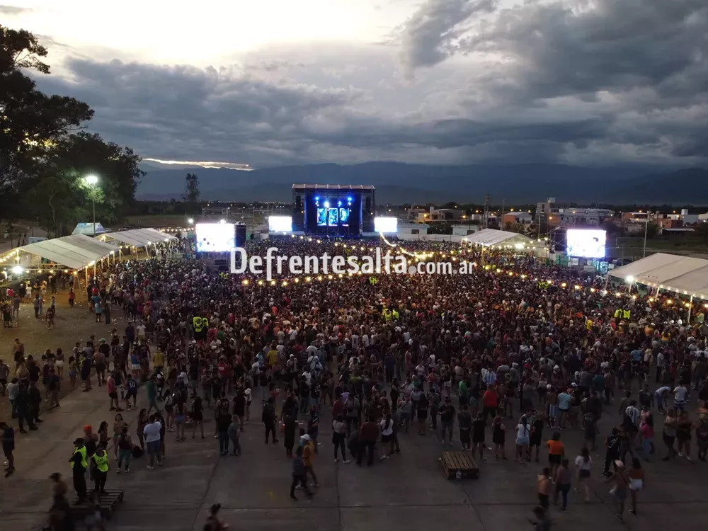 Carpa "La LInda".
