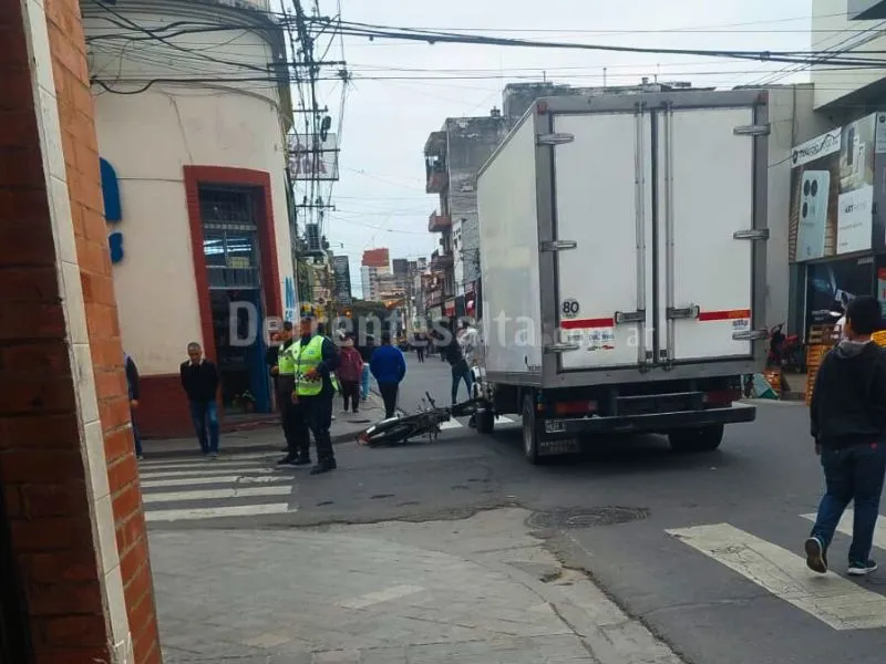 Accidente en Mendoza y Florida.