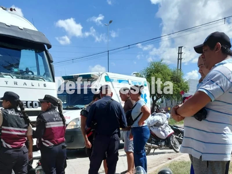 Accidente en avenida Tavella 
