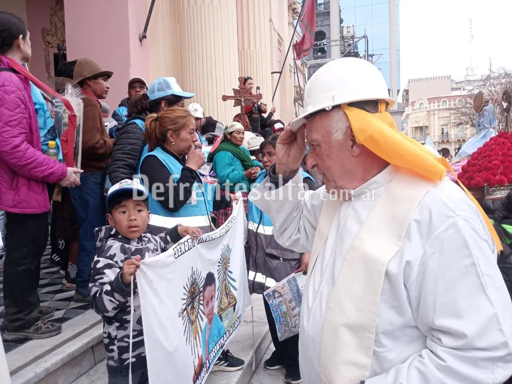 Padre Dante Bernacki.