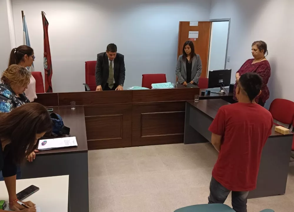 El condenado escucha el veredicto