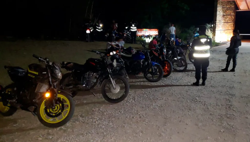Picadas en moto.