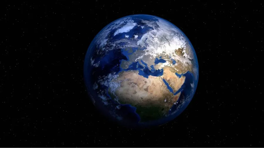 LA TIERRA