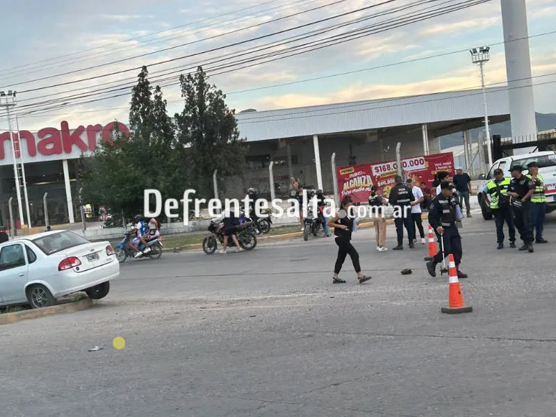 Siniestro vial en avenida Tavela. 