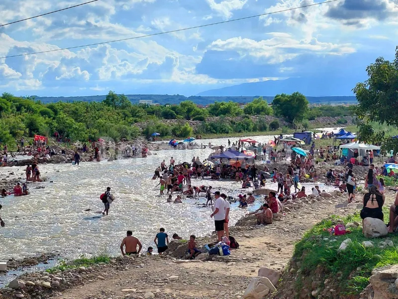 Rio Vaqueros, repleto en año nuevo.